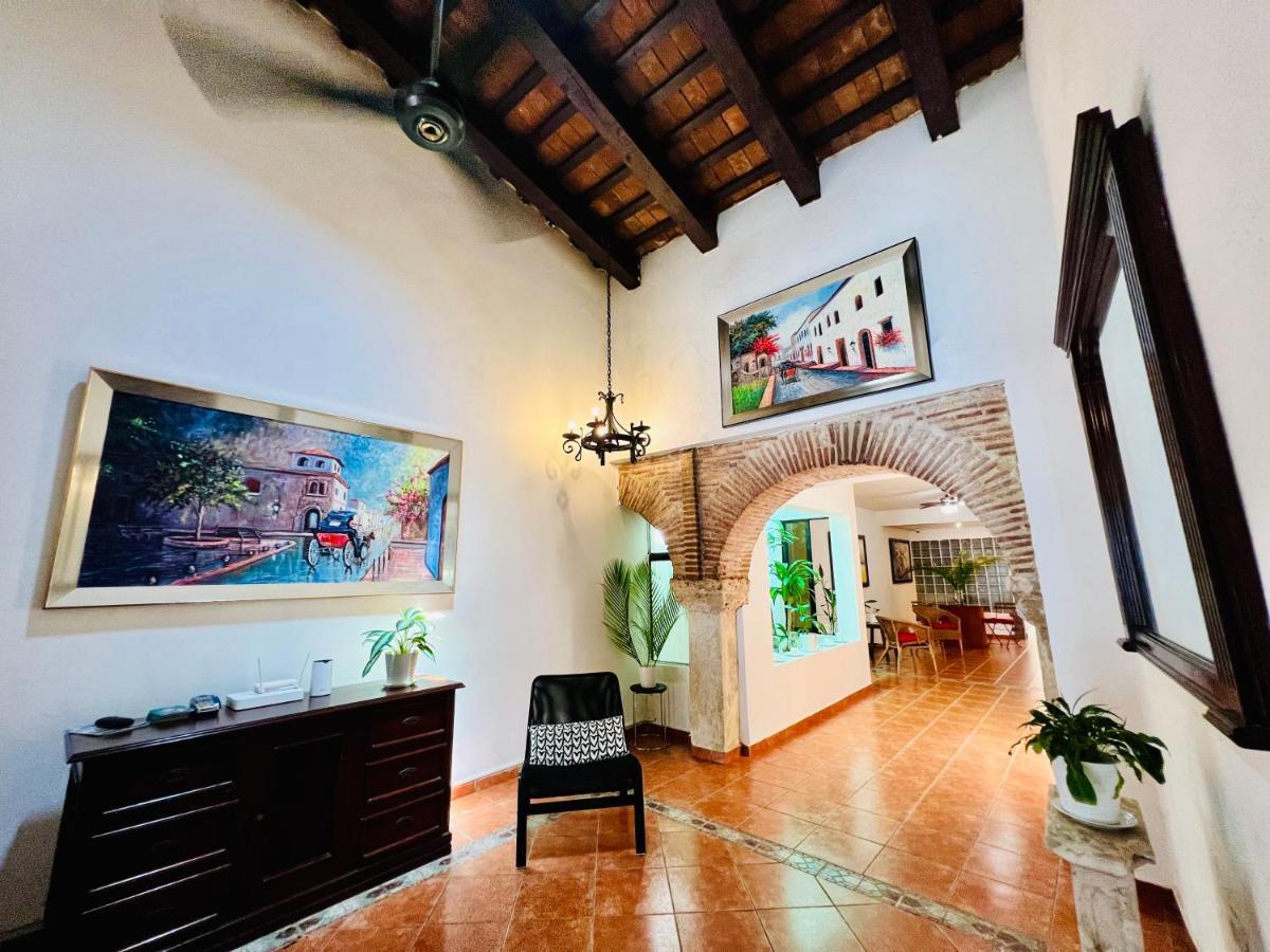 Suite Colonial ซานโตโดมิงโก ภายนอก รูปภาพ
